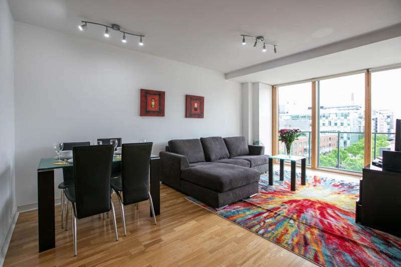 Grand Canal Square Apartments Dublino Esterno foto